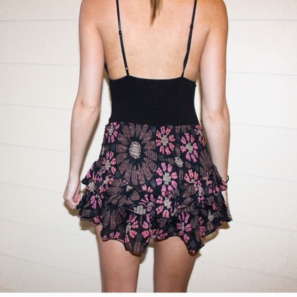 ISO FREE PEOPLE ONE Pepita Smocked Skirt - Picture 2 of 2